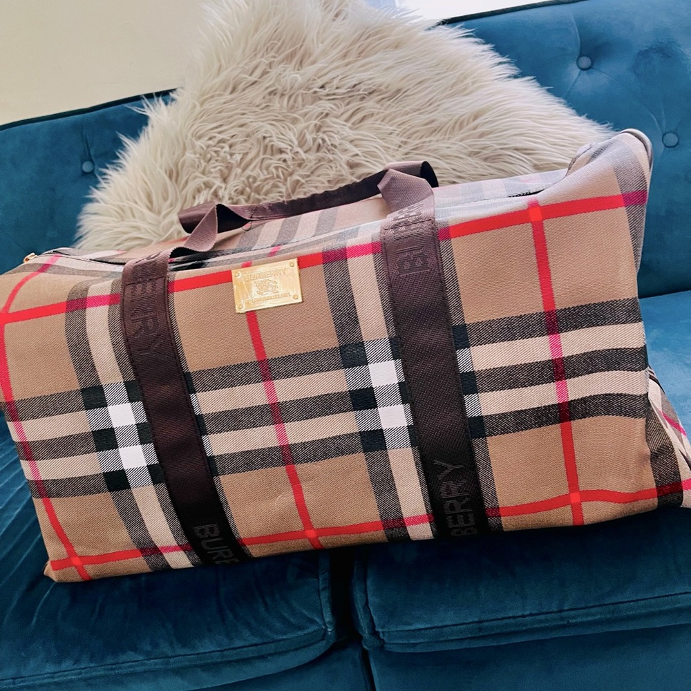Burberry !!